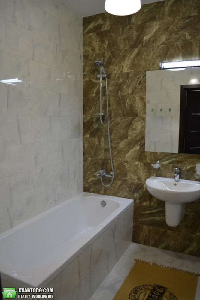 Rent out 2-room apartment. Киев, Казимира Малевича — photo 9