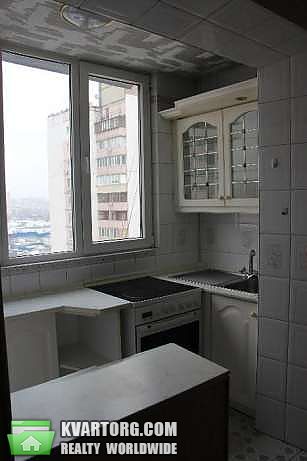 Rent out 2-room apartment. Киев,  Мишуги — photo 4