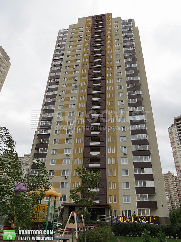 Sell 2-room apartment. Киев,  Урловская — photo 1