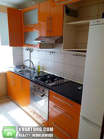 Rent out 2-room apartment. Днепропетровск,  Калиновая — photo 1