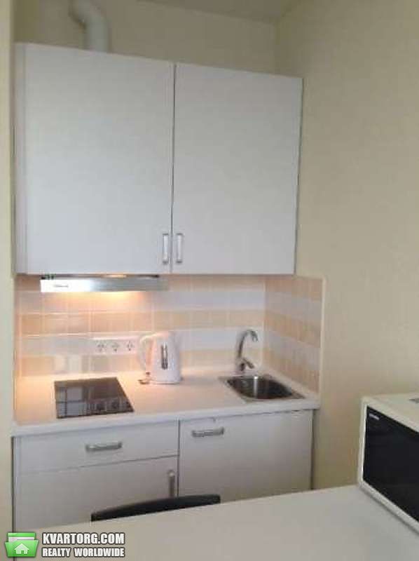 Rent out 1-room apartment. Киев,  Машиностроительная — photo 6