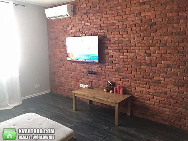 Rent out 1-room apartment. Киев,  Кондратюка — photo 1