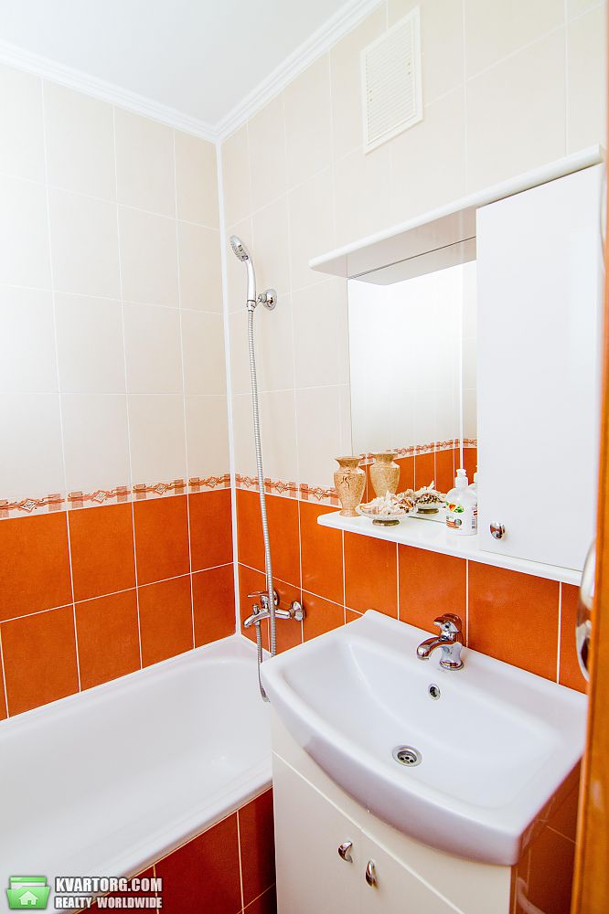 Sell 2-room apartment. Киев,  Якубовского — photo 7