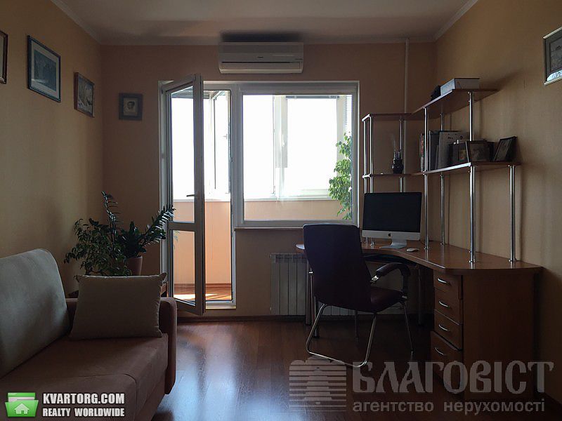 Sell 2-room apartment. Киев,  Каштановая — photo 3