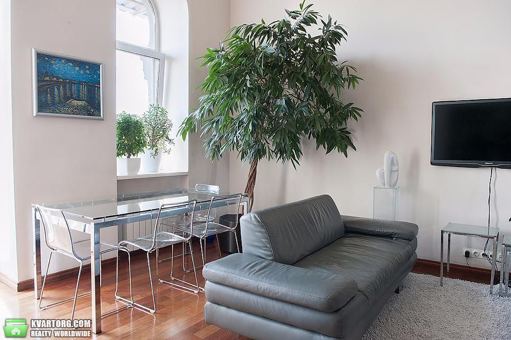 Rent out 3-room apartment. Киев,  Большая Житомирская — photo 6