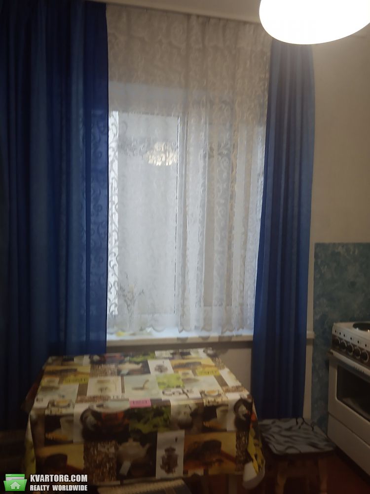Rent out 1-room apartment. Киев, Луценка Дмитрия — photo 4