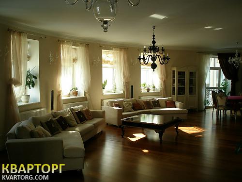 Sell 4-room apartment. Киев,  Ирининская — photo 1