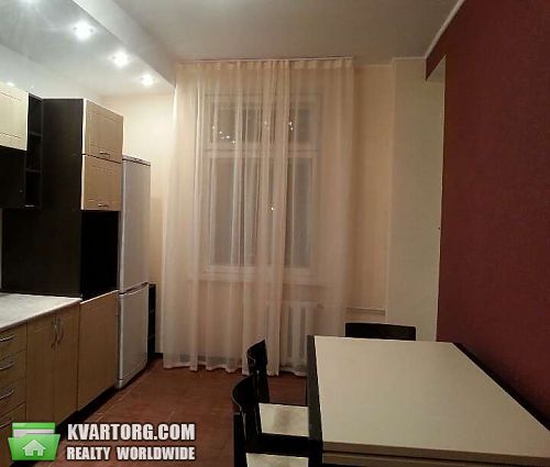 Rent out 2-room apartment. Киев, Харьковское шоссе — photo 1