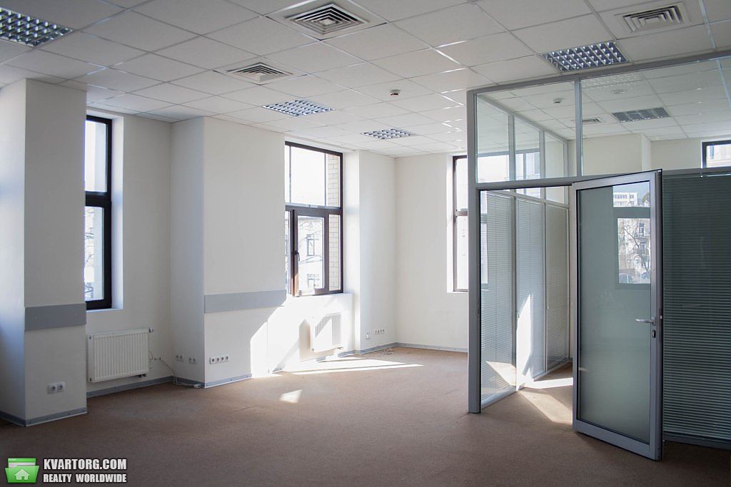 Rent out office. Киев, Жилянская, — photo 2
