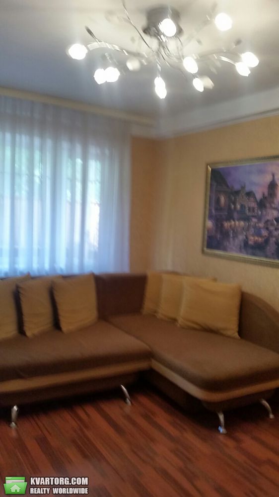 Rent out 2-room apartment. Киев,  Стальского — photo 2
