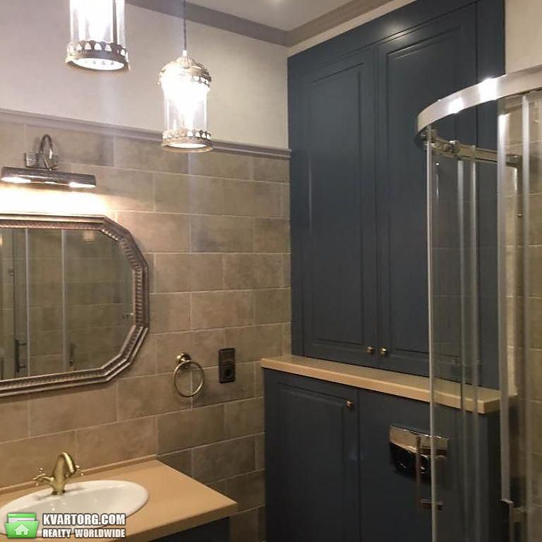 Rent out 3-room apartment. Киев,  Антоновича — photo 7