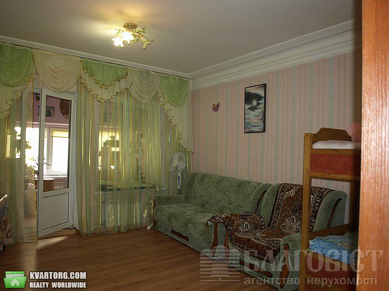 Sell 2-room apartment. Киев,  Большая Житомирская — photo 4