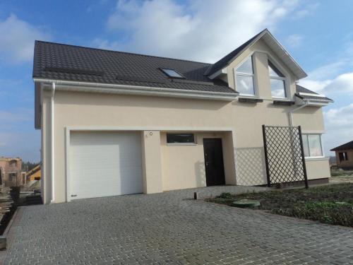 Sell house. Киевская обл., Лесная — photo 1