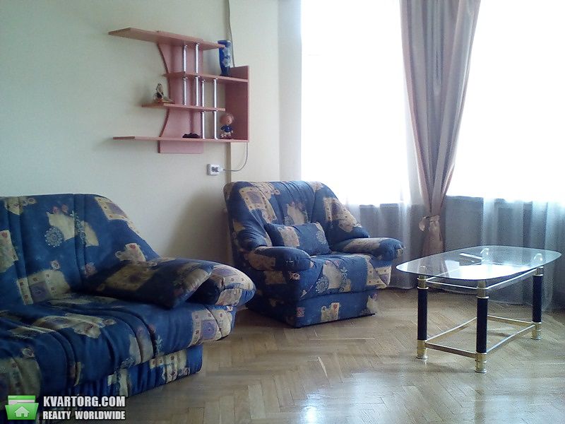 Rent out 2-room apartment. Киев,  Грушевского — photo 1