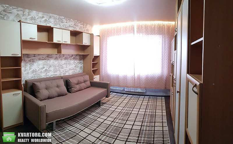 Rent out 3-room apartment. Харьков, Тракторостроителей — photo 3