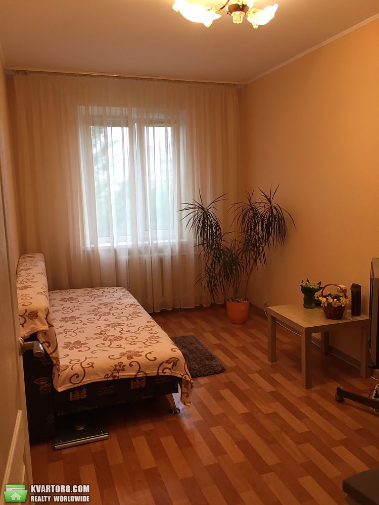 Sell 3-room apartment. Киев,  Автозаводская — photo 5