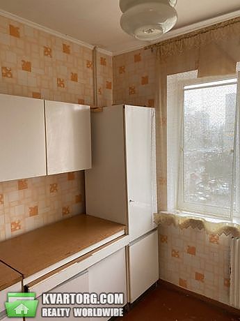 Sell 2-room apartment. Киев,  Героев Днепра — photo 1