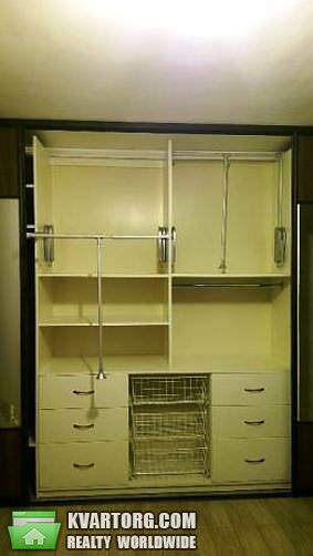 Sell 3-room apartment. Киев,  Метростроевская — photo 2