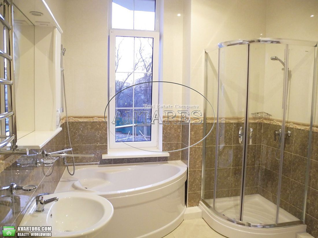 Rent out 2-room apartment. Киев, Сергея Струтинского — photo 10