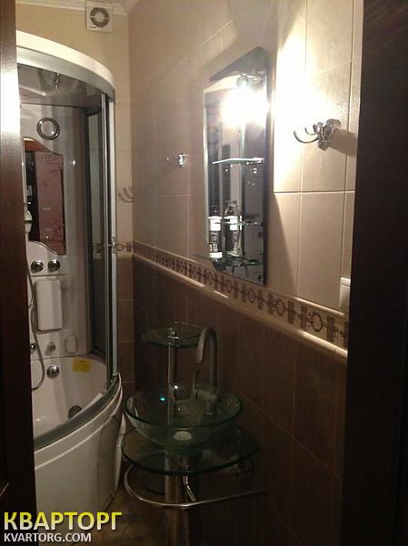Rent out 3-room apartment. Киев,  Оболонская наб — photo 9