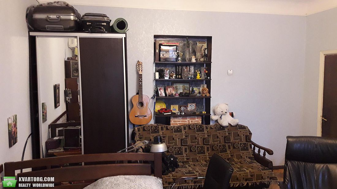 Sell 3-room apartment. Киев,  Тарасовская — photo 3