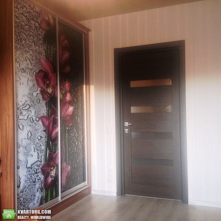 Sell 2-room apartment. Киев,  Автозаводская — photo 3
