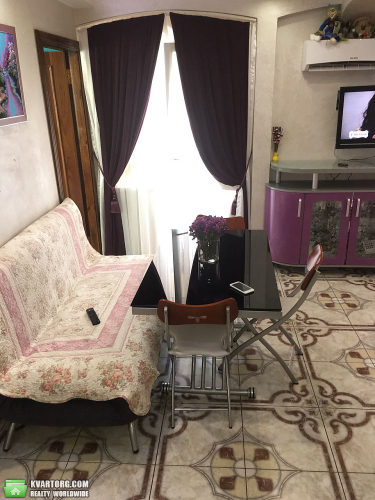 Sell 2-room apartment. Киев,  Шолом-Алейхема — photo 3