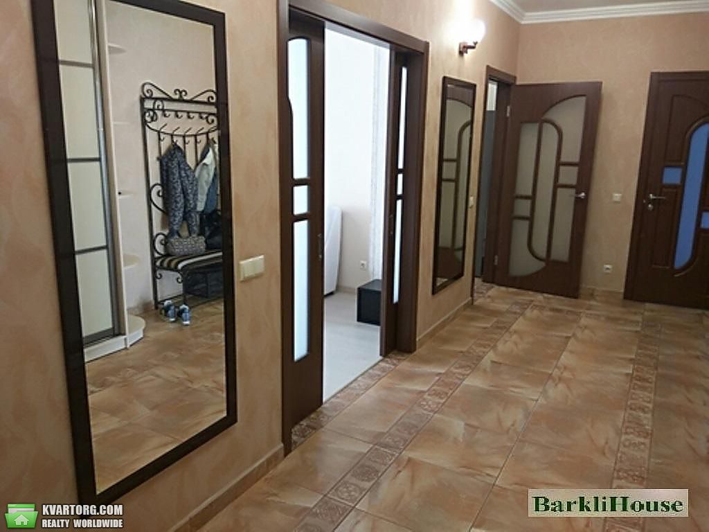 Rent out 2-room apartment. Киев,  Полтавская — photo 10