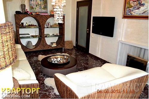 Sell house. Киев,  Завальная — photo 8