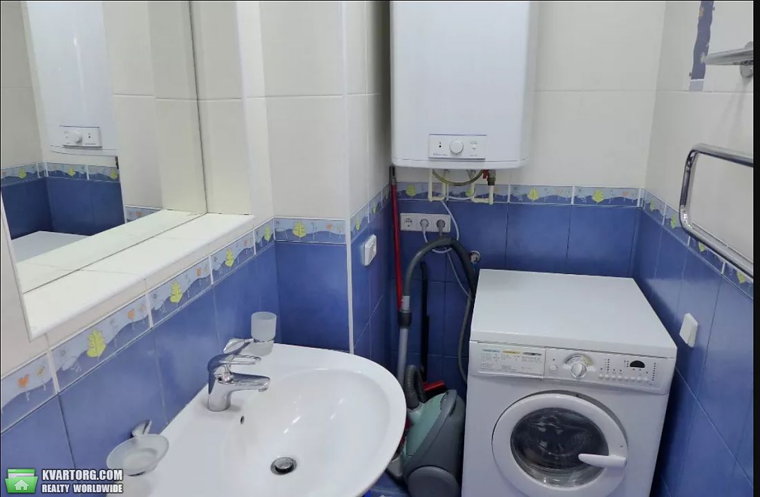 Rent out 2-room apartment. Киев,  Никольско-Слободская — photo 10