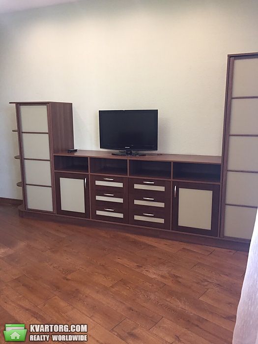 Rent out 2-room apartment. Киев,  Руданского — photo 2