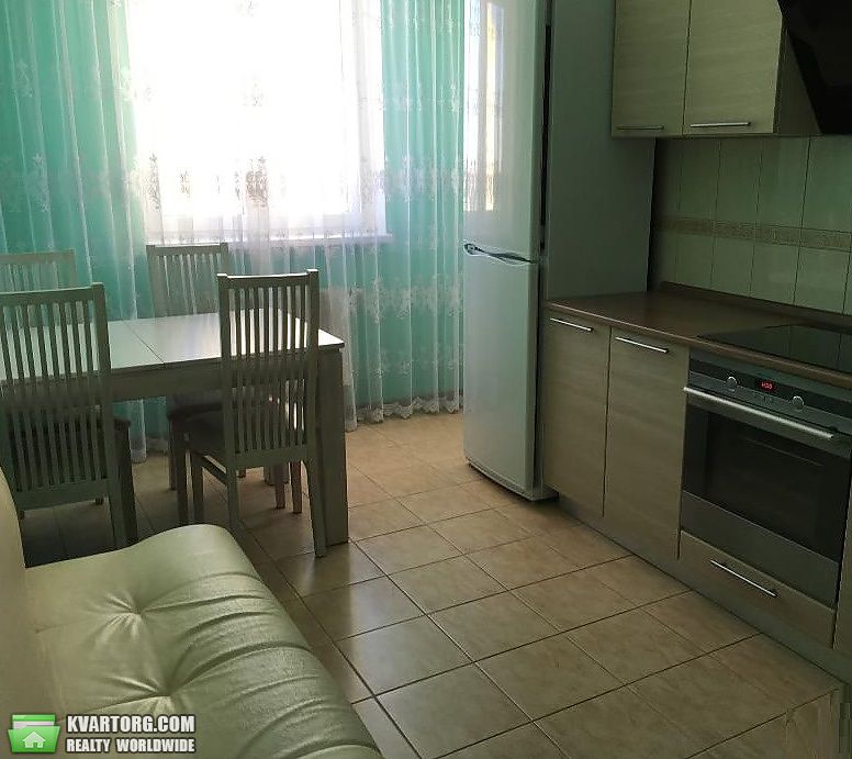Sell 2-room apartment. Киев,  Воскресенская — photo 3