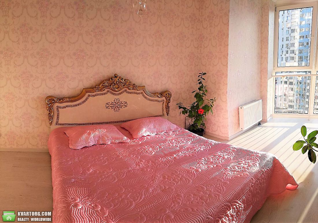 Sell 1-room apartment. Киев,  Драгоманова — photo 4