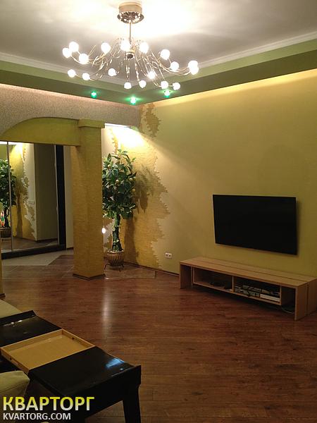 Rent out 4-room apartment. Киев,  Героев Сталинграда пр — photo 4