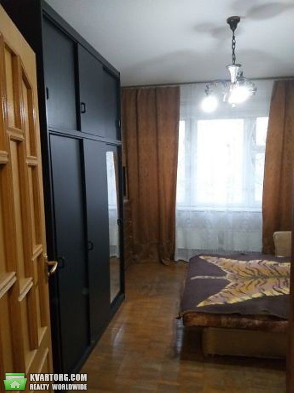 Sell 3-room apartment. Киев,  Милославская — photo 10