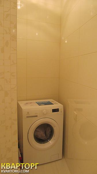 Rent out 3-room apartment. Днепропетровск, Центр — photo 10
