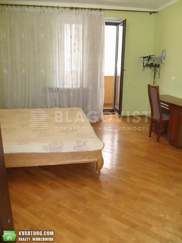 Sell 4-room apartment. Киев,  Урловская — photo 3