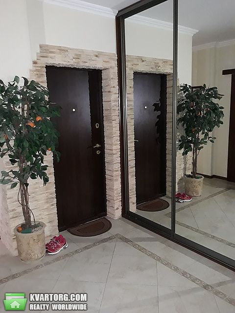 Sell 3-room apartment. Киев,  Драгоманова — photo 2