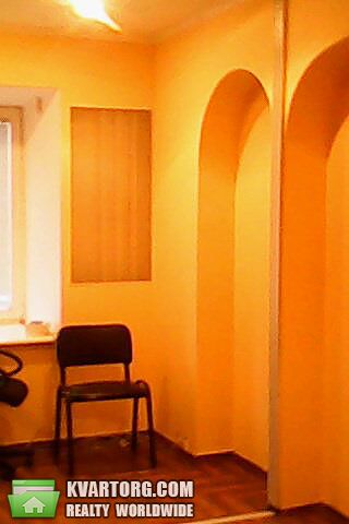 Rent out office. Киев, ул. Лютеранская — photo 1