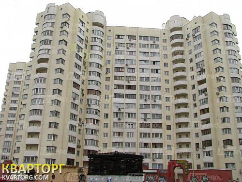 Rent out 2-room apartment. Киев,  Бажана — photo 1
