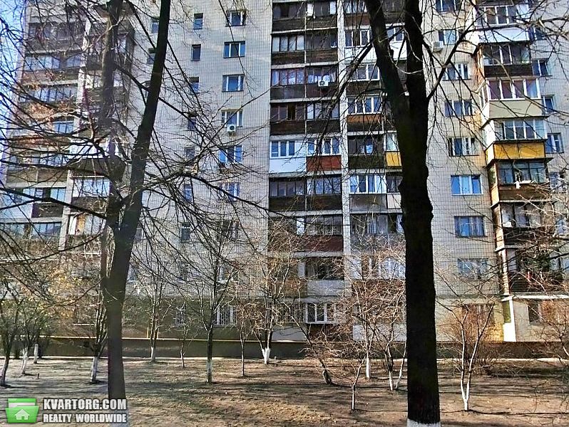 Sell 4-room apartment. Киев,  Шмидта — photo 1