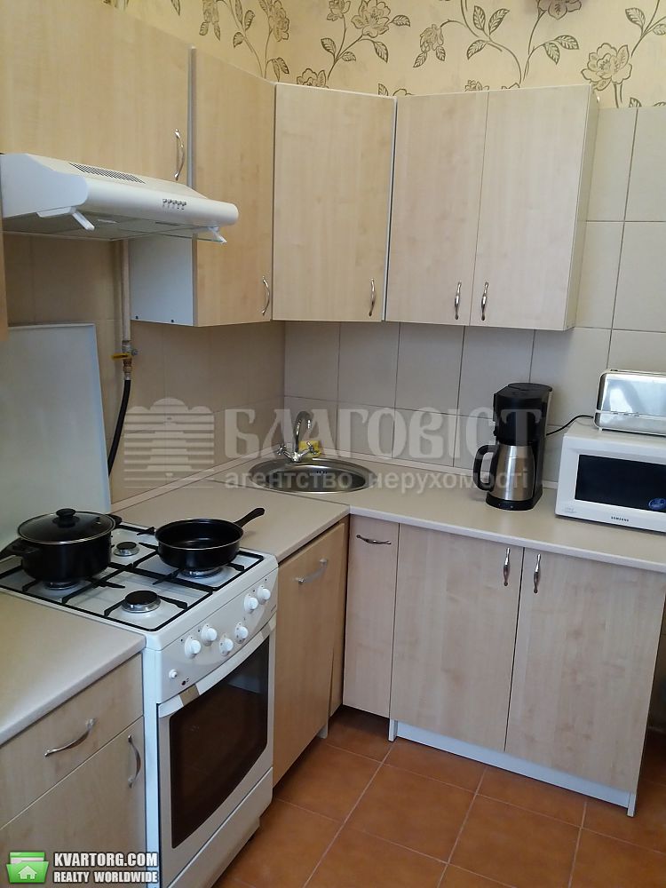 Rent out 2-room apartment. Киев,  Немировича-Данченко — photo 10