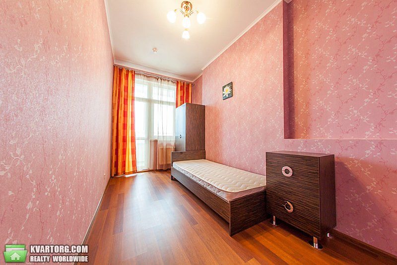Sell 2-room apartment. Киев,  Щорса — photo 7