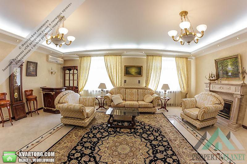 Rent out 4-room apartment. Киев,  Лескова — photo 1