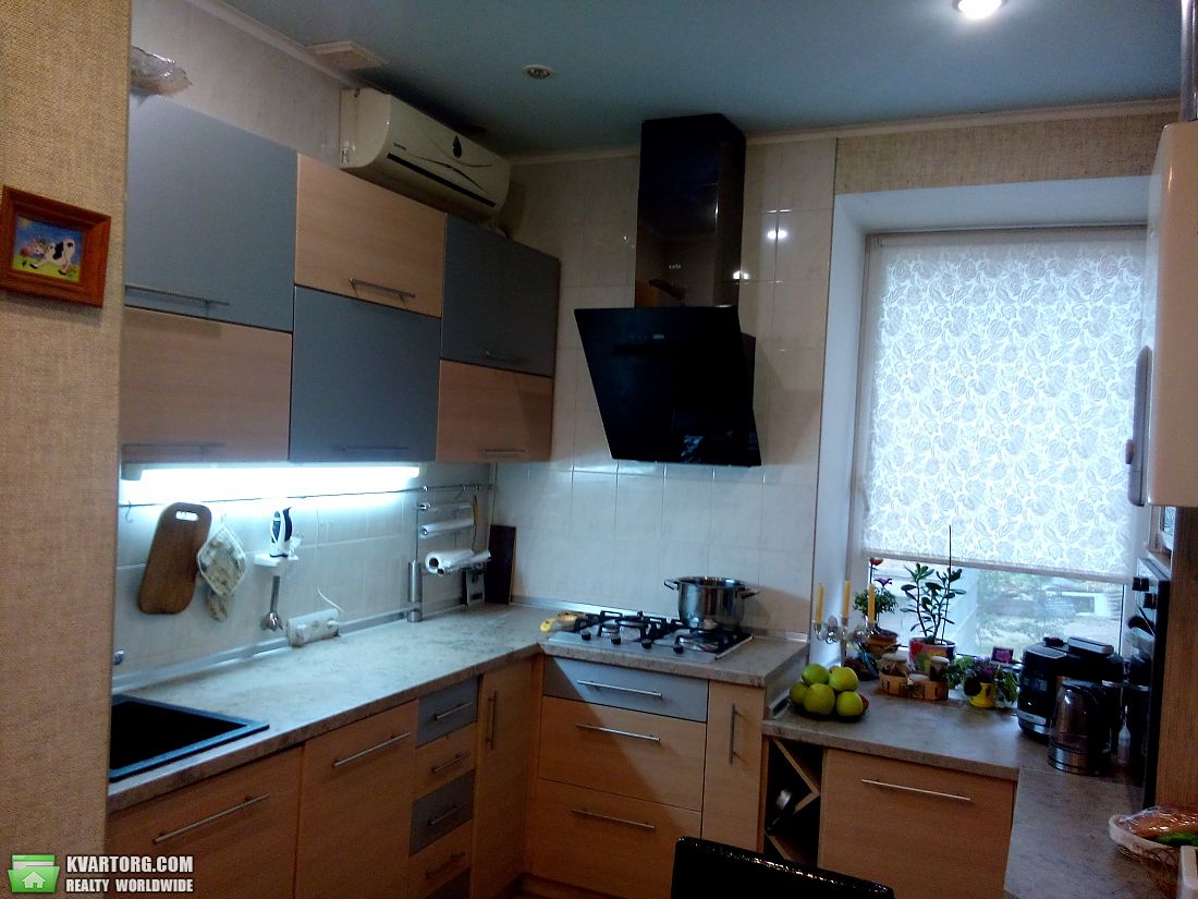 Sell 3-room apartment. Днепропетровск, карла либкнехта — photo 1