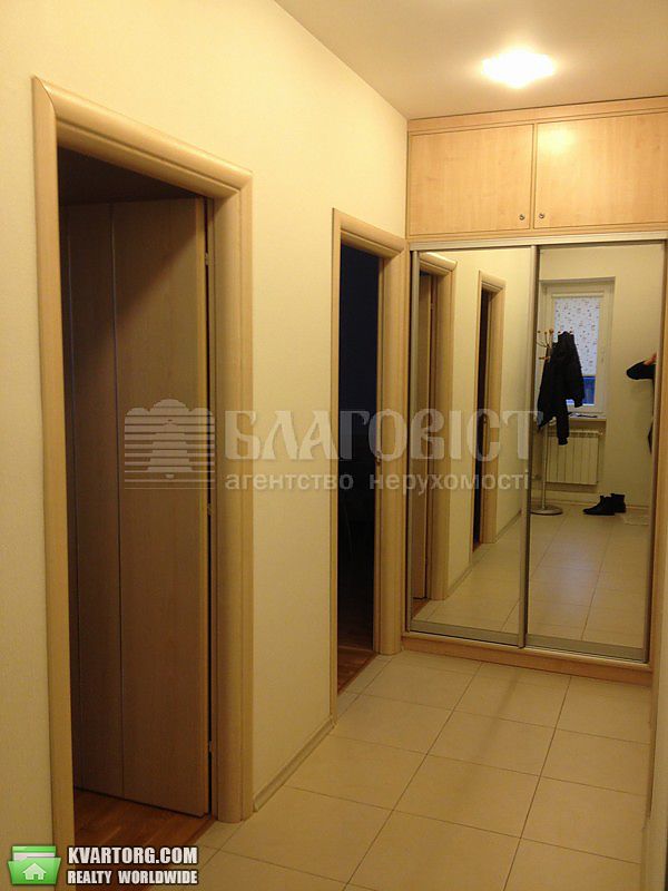Sell 2-room apartment. Киев,  Богдана Хмельницкого — photo 9