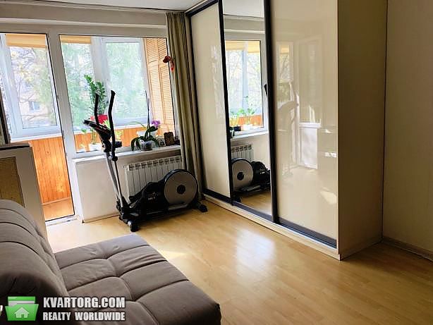 Sell 1-room apartment. Киев,  Пироговского — photo 1
