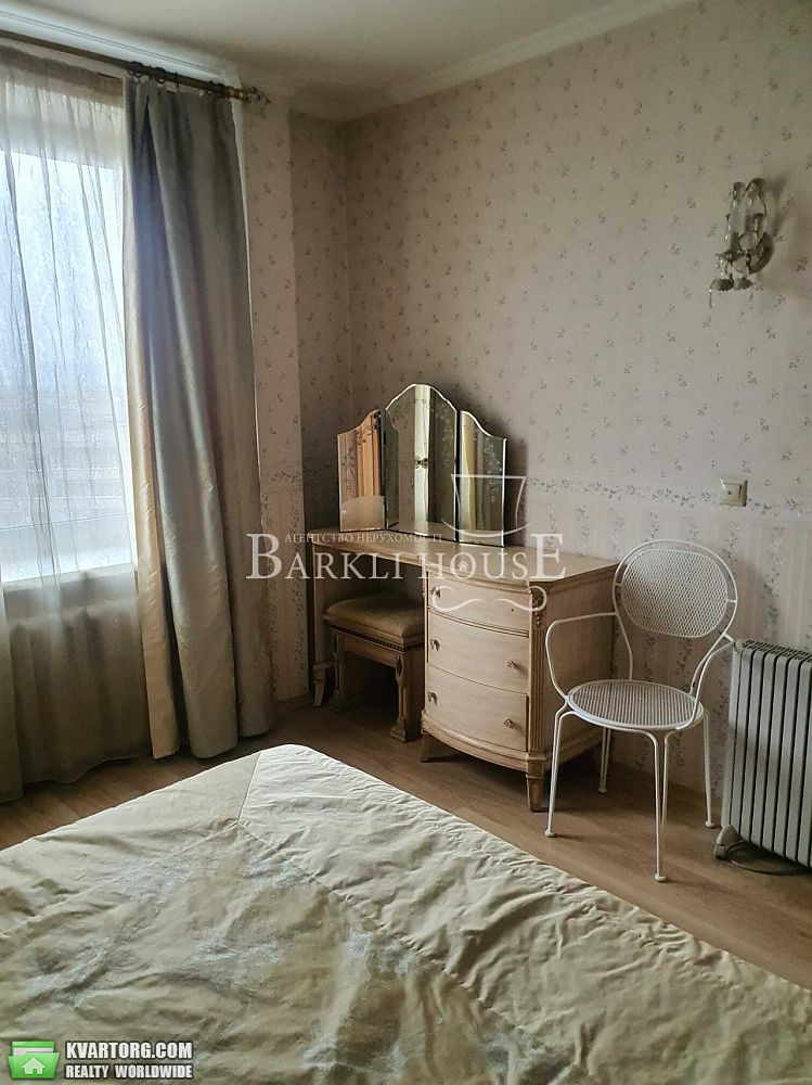 Rent out 3-room apartment. Киев,  Никольско-Слободская — photo 4