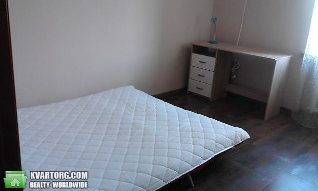 Sell 2-room apartment. Киев,  Олевская — photo 2