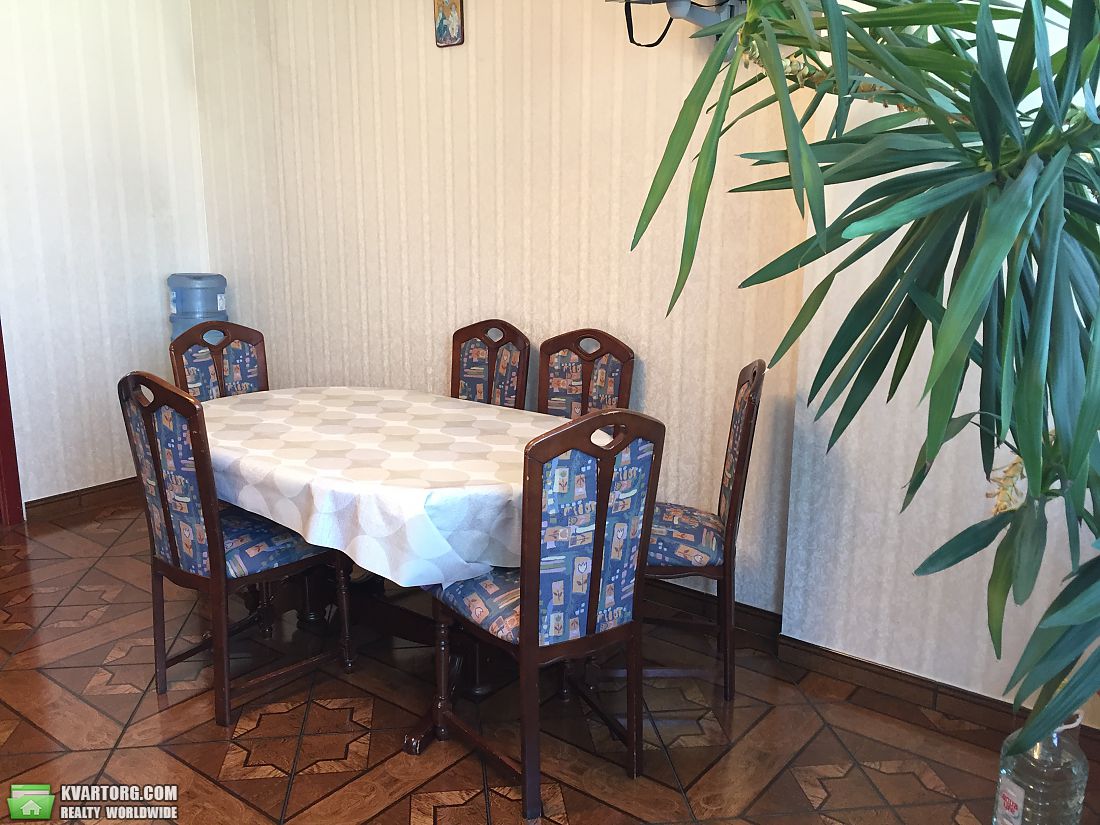 Sell 3-room apartment. Киев,  Бажана — photo 2